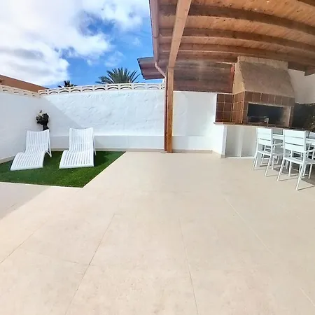 La Maison De Montse - Piscina Privada Corralejo